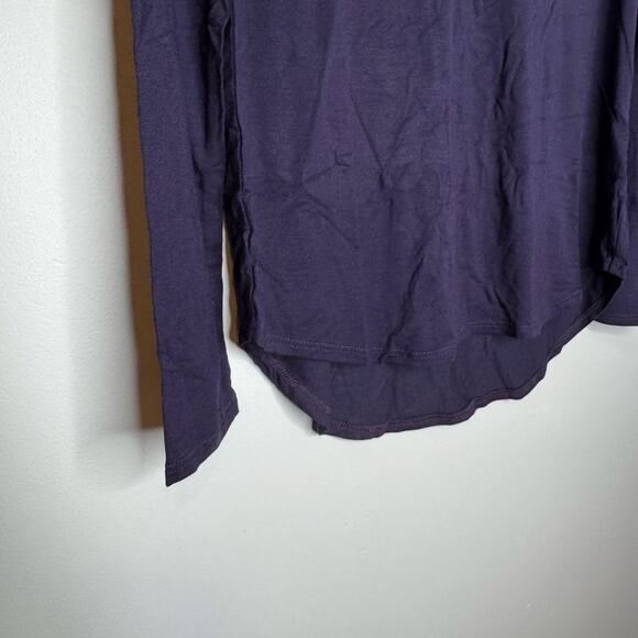 Laila Jayde Long Sleeve Keyhole Top Purple Ink NWT Size Small - Picture 4 of 8